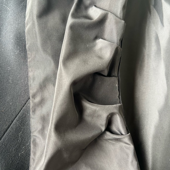 CAbi Black Lined Sleeveless Blazer Vest Sz S - Picture 11 of 14